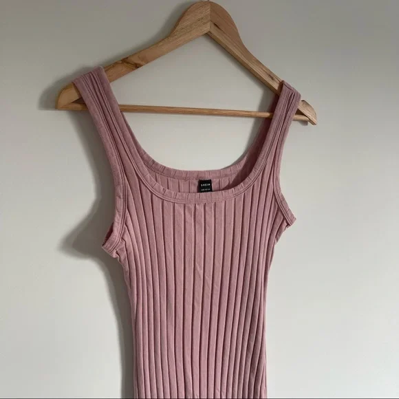 Pink Bodycon Ribbed Dress - Picture 3 of 3